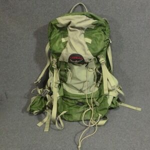 Osprey Kestrel 28 Backpack Mens SM Green AirScape Technical Hiking Daypack